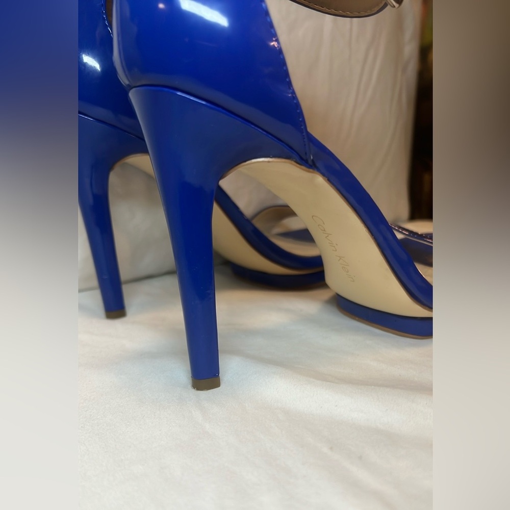 Calvin Klein Patent Leather Blue Heels with Ankle Strap and Buckle - Picture 3 of 9